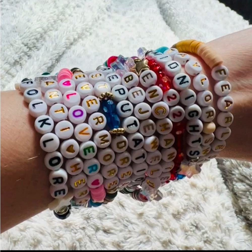 Taylor Swift Handmade Friendship Bracelets!! 5 for $25